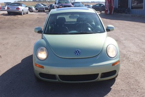 2009 Volkswagen New Beetle - 65,383 Miles -