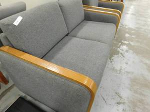 lot 28 image: Two Piece  Furniture Set