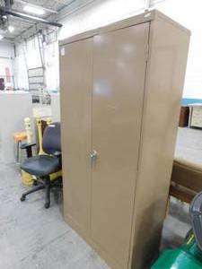lot 65 image: Metal Storage Cabinet - 36(w) x 72(h) x 18(d)