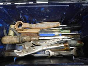 lot 75 image: Toolbox with Tools