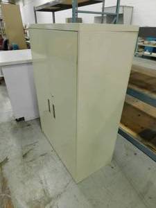 lot 94 image: Locking Metal Storage Cabinet - 36(w) x 52(h) x 18(d)