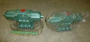 lot 3 image: 2 - Big Numatics Units