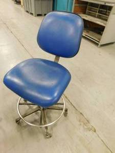 lot 99 image: Three Adjustable Chairs