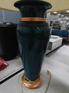 lot 114 image: Two Lamps