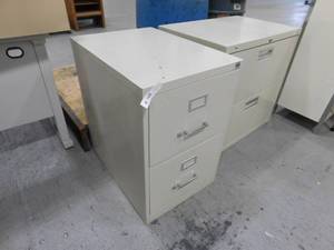 lot 128 image: 2 - File Cabinets