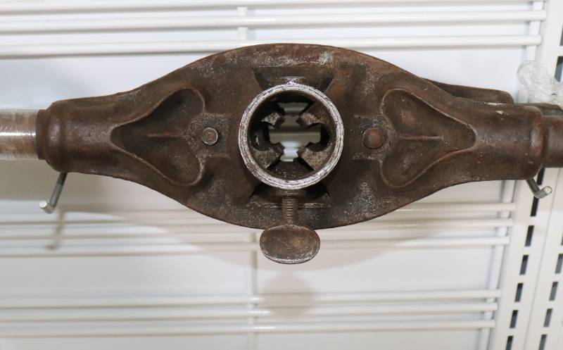 lot 21 image: (2) Vintage Farmstrong Pipe Threaders