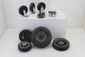 lot 48 image: Misc Wheels
