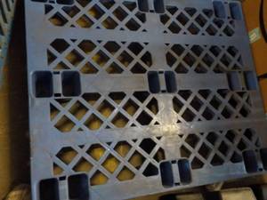 3 Plastic Pallets...