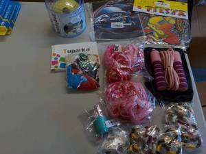 Brushy Ball, Balloons, Bracelets, J...