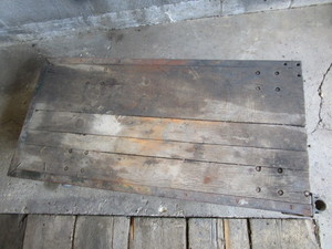 lot 11 image: 2 x 4 Nutting Cart