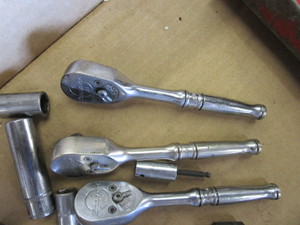 lot 35 image: Snap-on 14 Drive Ratchets, Breaker Bar, Extensions, Sockets