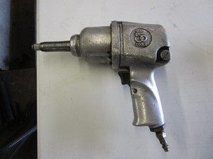 lot 64 image: (2) Mac Tools Impacts