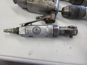 lot 66 image: Misc. Air Tools