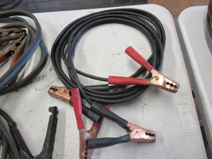 lot 152 image: Lot of Jumper Cables