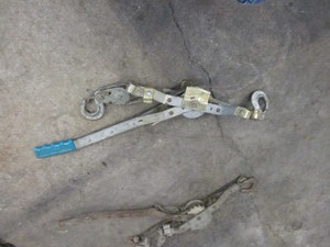 lot 159 image: (2) Come Alongs