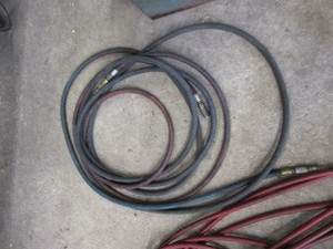 lot 164 image: Air Hoses