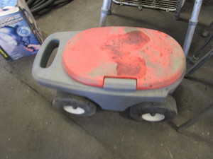 lot 227 image: Shop Stools & Fans