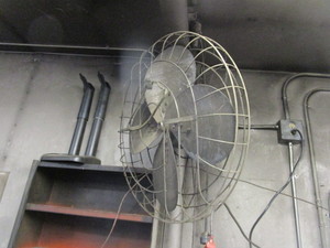 lot 237 image: Refrigerator, Microwave, Fan, Shelf, Parts Cabinet