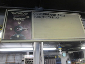 lot 258 image: Monroe Clock & Goodyear Blimp