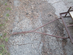 lot 261 image: Ice Fishing ATV Sled 30x50