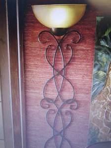lot 40 image: Luxury Scroll Wallchiere open box, ...