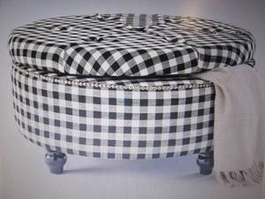 lot 62 image: Black Check Storage Ottoman open bo...