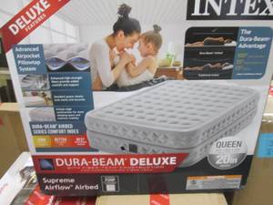 lot 90 image: Intex Comfort Elevated Air Bed open...