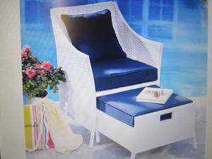 lot 154 image: Forever Wicker Chair and Ottoman op...