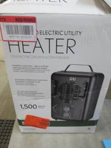 lot 189 image: Sai 1,500-Walt Utility Milkhouse Fa...