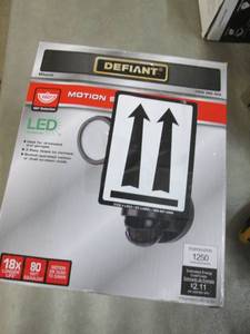 lot 240 image: Defiant 180 Degree Black Motion Act...