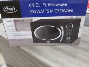 lot 117 image: Ginnys .9 Cu. Ft. Retro Microwave ...
