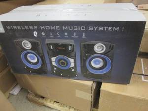 lot 129 image: CD Stereo Music System with FM Radi...