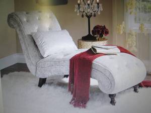 lot 136 image: Tufted Crystal Chaise open box Reta...