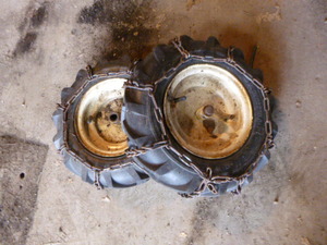 lot 18 image: 2 Carlisle Tires with Chains