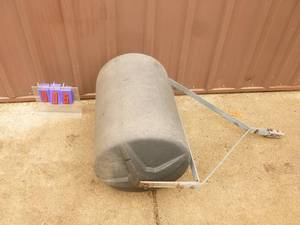 Poly lawn roller. 24 x 18. As shown.