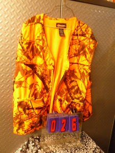 Hunting vest. Size xxl. As shown.