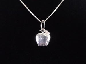 .925 Sterling Silver Hand Hammered Apple Pendant Necklace