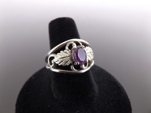 .925 Sterling Silver Oval Cut Amethyst Native Ring Size 7.75