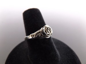 .925 Sterling Silver Rose Ring Size 6.75