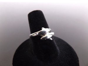 .925 Sterling Silver Double Dolphin Ring Size 7.25