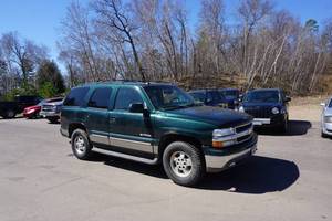 lot 5 image: 2003 Chevrolet Tahoe LT Autoride 4 x 4 Full Size SUV