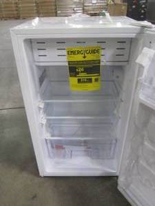 lot 300 image: Magic Chef 3.3 cu. ft. Mini Fridge in White HMR330WE