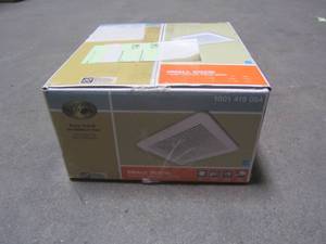 lot 900 image: Hampton Bay 50 CFM Ceiling Exhaust Bath Fan 7114-01