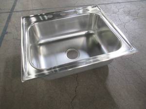 lot 202 image: Elkay 25 x 22 x 8 Satin Single-Basin Drop-In 4-Hole Residential Kitchen Sink LWSB252284 - Back RH Corner Slightly Dented