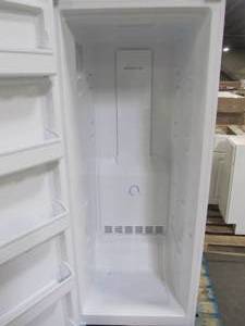 lot 315 image: Frigidaire 16 cu. ft. Frost Free Upright Freezer in White with Reversible Door FFFU16F2VW