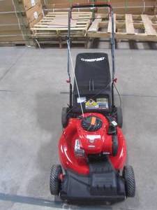 lot 1-709 image: Troy-bilt 21 in. 140 cc 550e Series Briggs & Stratton Gas Walk Behind Self Propelled Lawn Mower w 2-in-1 TriAction Cutting System TB200