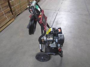 lot 1-716 image: Powermate 7131 - Residential 3100 PSI 2.5 GPM Pressure Washer