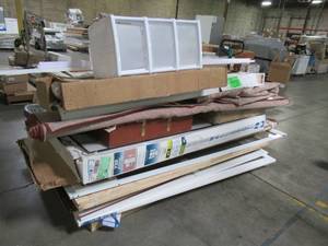 lot 131 image: WHOLESALE MIXED PALLET OF MISCELLANEOUS DOOR SLABS, BUILDING MATERIALS AND MORE