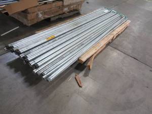 lot 135 image: Pallet of 28 Miscellaneous Steel Threaded Pipes in 10 Lengths and 1 34-2 in Diameter.