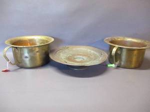 lot 15 image: Brass Items